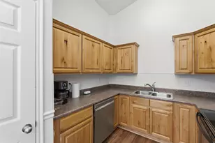 51 W Ridge Rd, Saratoga Springs, UT 84045 - Photo 7