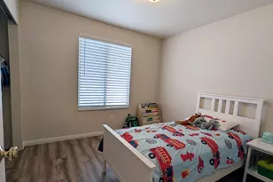 98 W Settlement Cir, Midvale, UT 84047 - Photo 13