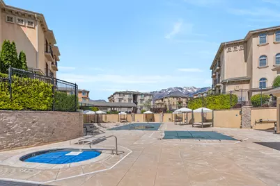 983 W 1055 N #812, Orem, UT 84057 - Photo 37