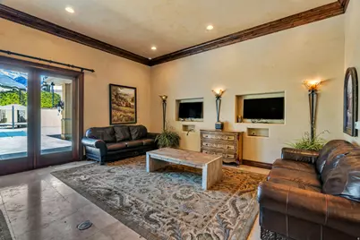 983 W 1055 N #812, Orem, UT 84057 - Photo 25