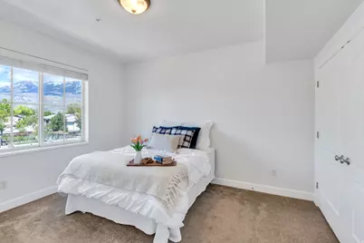 983 W 1055 N #812, Orem, UT 84057 - Photo 5