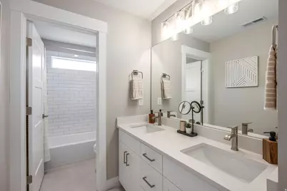 12177 N Shady Brook Ln, Highland, UT 84003 - Photo 39