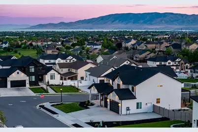 12177 N Shady Brook Ln, Highland, UT 84003 - Photo 49