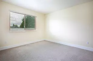 133 N Pingree Ave, Ogden, UT 84404 - Photo 7