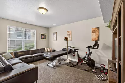 903 S 2580 E, Spanish Fork, UT 84660 - Photo 5