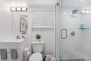 3162 E Candytuft St S, Cottonwood Heights, UT 84121 - Photo 37