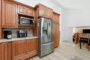 3162 E Candytuft St S, Cottonwood Heights, UT 84121 - Photo 27