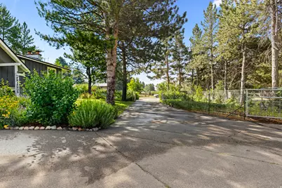 3260 N River Dr E, Eden, UT 84310 - Photo 45