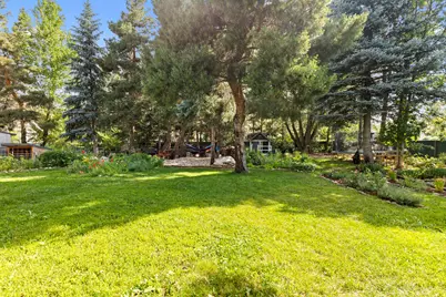3260 N River Dr E, Eden, UT 84310 - Photo 65