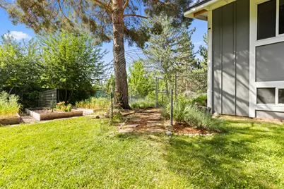 3260 N River Dr E, Eden, UT 84310 - Photo 51