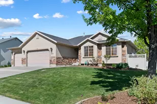 922 N 140 W, American Fork, UT 84003 - Photo 3