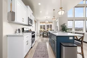 102 S Elk Ridge Dr, Elk Ridge, UT 84651 - Photo 11