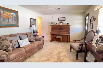 4637 N Pioneer Dr, Enoch, UT 84721 - Photo 9
