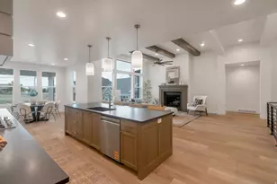 1082 E 110 S, Pleasant Grove, UT 84062 - Photo 21