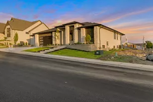 1082 E 110 S, Pleasant Grove, UT 84062 - Photo 5