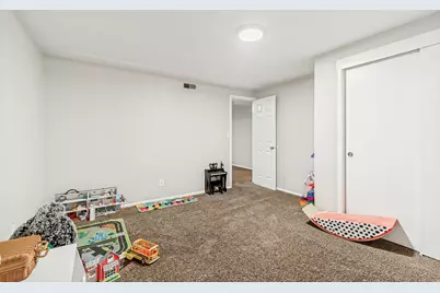 29 E 925 N, Orem, UT 84057 - Photo 25