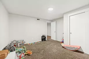 29 E 925 N, Orem, UT 84057 - Photo 25