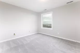 3864 S Monarch Dr E, Bountiful, UT 84010 - Photo 39