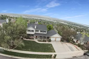 3864 S Monarch Dr E, Bountiful, UT 84010 - Photo 63
