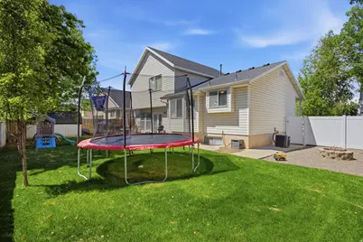 269 W 1980 S, Clearfield, UT 84015 - Photo 29