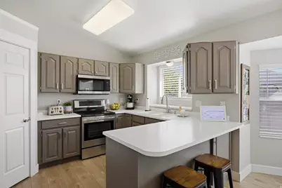 269 W 1980 S, Clearfield, UT 84015 - Photo 7