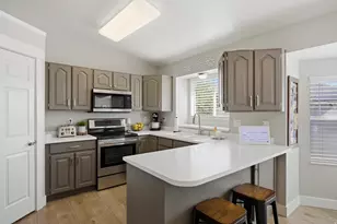269 W 1980 S, Clearfield, UT 84015 - Photo 7