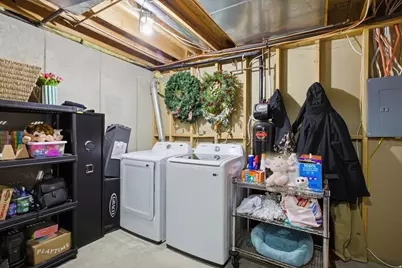 269 W 1980 S, Clearfield, UT 84015 - Photo 27