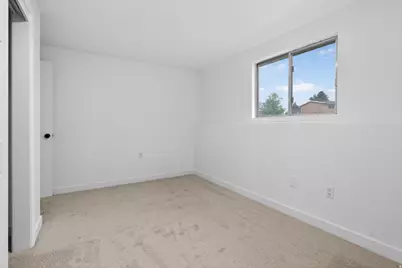489 N Owens St, Layton, UT 84041 - Photo 17