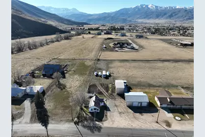 3224 S Daniels Rd, Daniel, UT 84032 - Photo 13