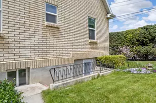 141 S Main St, Salem, UT 84653 - Photo 35