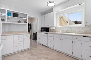 141 S Main St, Salem, UT 84653 - Photo 11