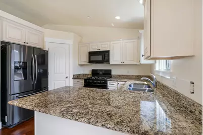 2428 E Jim Bridger Dr, Eagle Mountain, UT 84005 - Photo 7