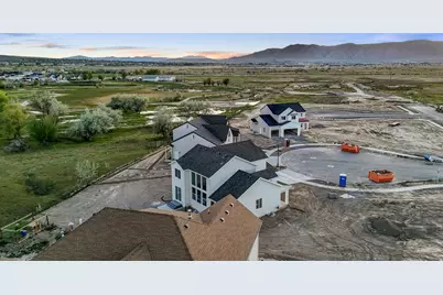 626 N 210 W, Salem, UT 84653 - Photo 17