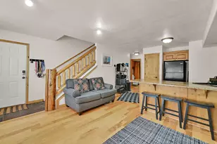 5060 E Lakeview Dr, Eden, UT 84310 - Photo 3