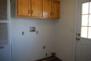 1055 W Ashby Rd, Delta, UT 84624 - Photo 15