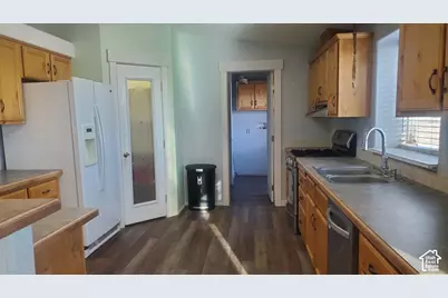 1055 W Ashby Rd, Delta, UT 84624 - Photo 15