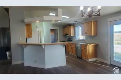 1055 W Ashby Rd, Delta, UT 84624 - Photo 9