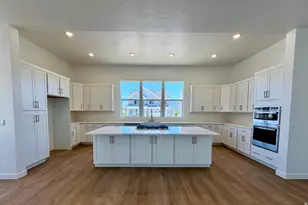 3117 N Stardew St, Eagle Mountain, UT 84005 - Photo 3