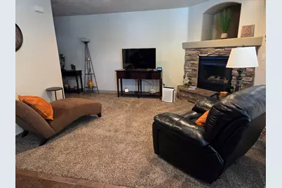 266 E Twin Bridges Ln S, Midvale, UT 84047 - Photo 3