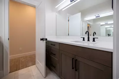 904 S 1900 W, Layton, UT 84041 - Photo 17
