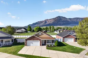 2465 N Dorchester Ave, Harrisville, UT 84414 - Photo 31