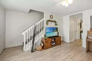 328 E 100 N, Hyrum, UT 84319 - Photo 3
