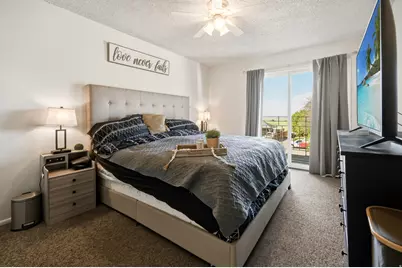328 E 100 N #3, Hyrum, UT 84319 - Photo 15