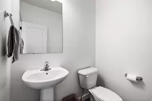 5197 N Folkstone Dr, Eagle Mountain, UT 84005 - Photo 19