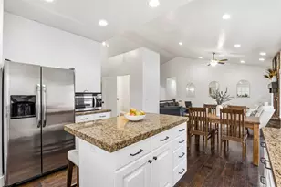 10416 N Canterbury Dr, Highland, UT 84003 - Photo 11