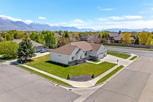 10416 N Canterbury Dr, Highland, UT 84003 - Photo 33