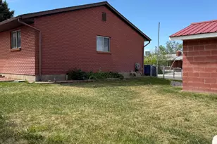 4405 S Fairlane Cir W, West Valley, UT 84120 - Photo 9