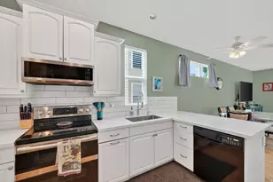 5023 W Currant Dr, South Jordan, UT 84009 - Photo 11