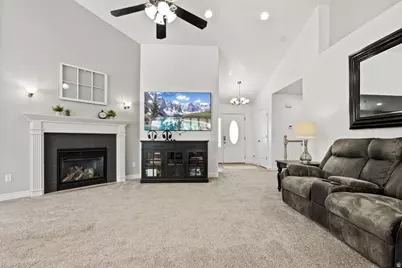 1096 S 350 E, Payson, UT 84651 - Photo 9