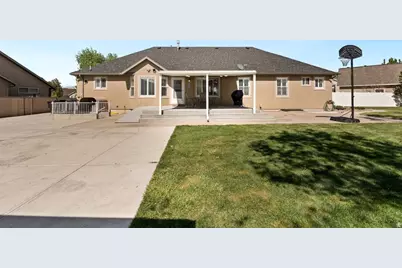 1096 S 350 E, Payson, UT 84651 - Photo 41